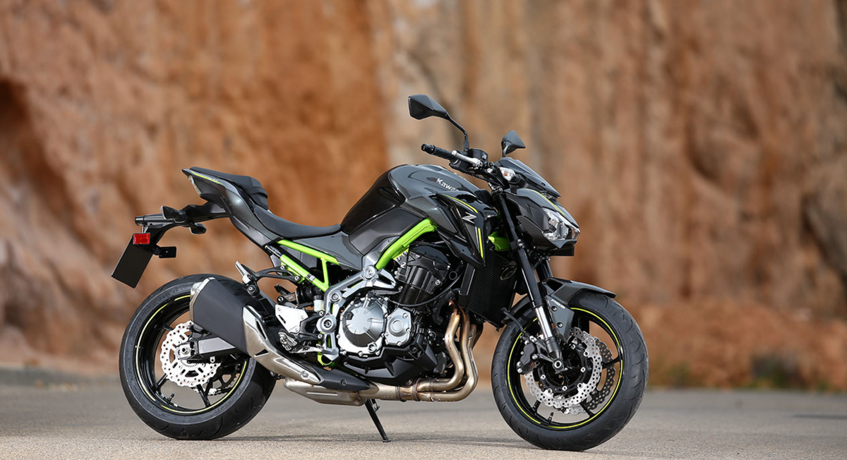 Quel support téléphone pour la Kawasaki Z900 ?
