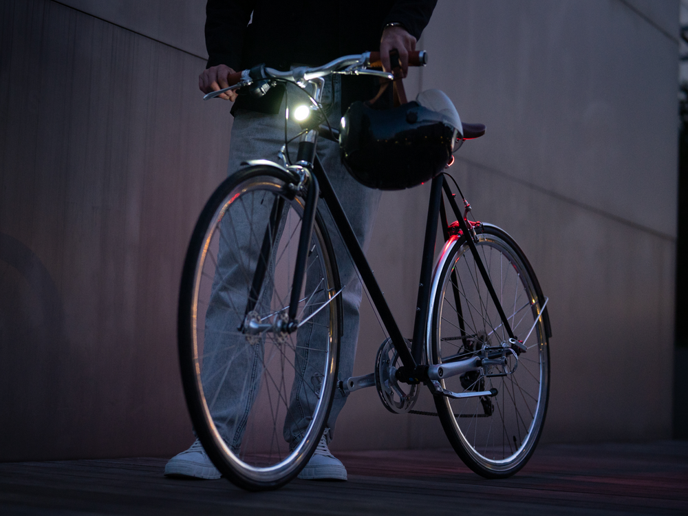 Mini lumière magnétique avant