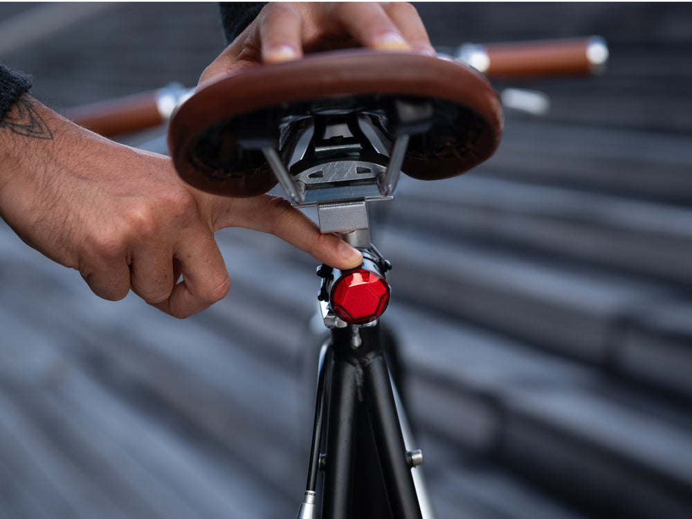 Mini lumière magnétique arrière