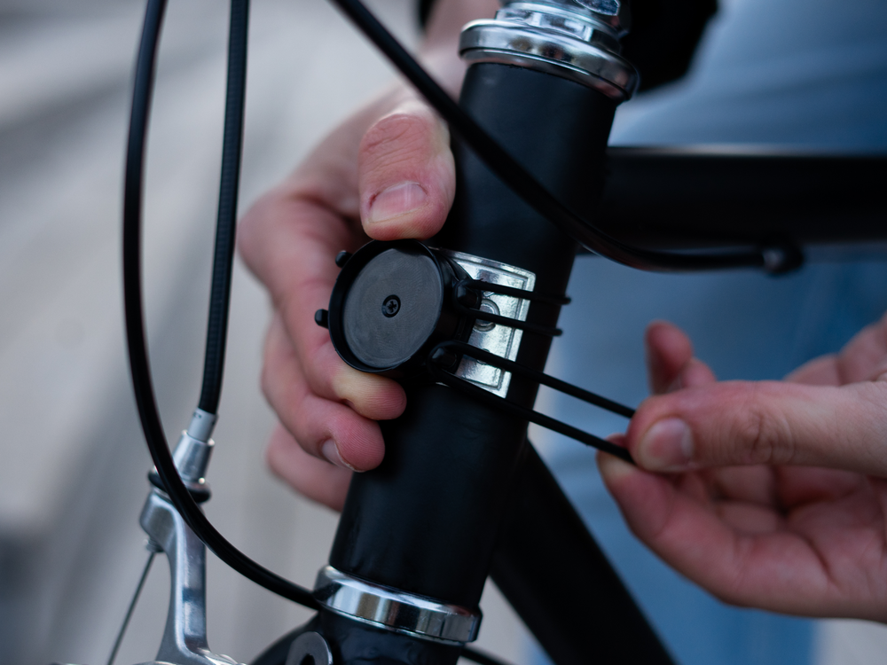 Mini lumière magnétique avant