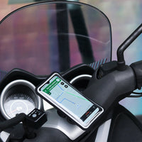 Fixez votre téléphone au tableau de bord de votre scooter. Pochette anti-intempéries avec écran tactile préservé
